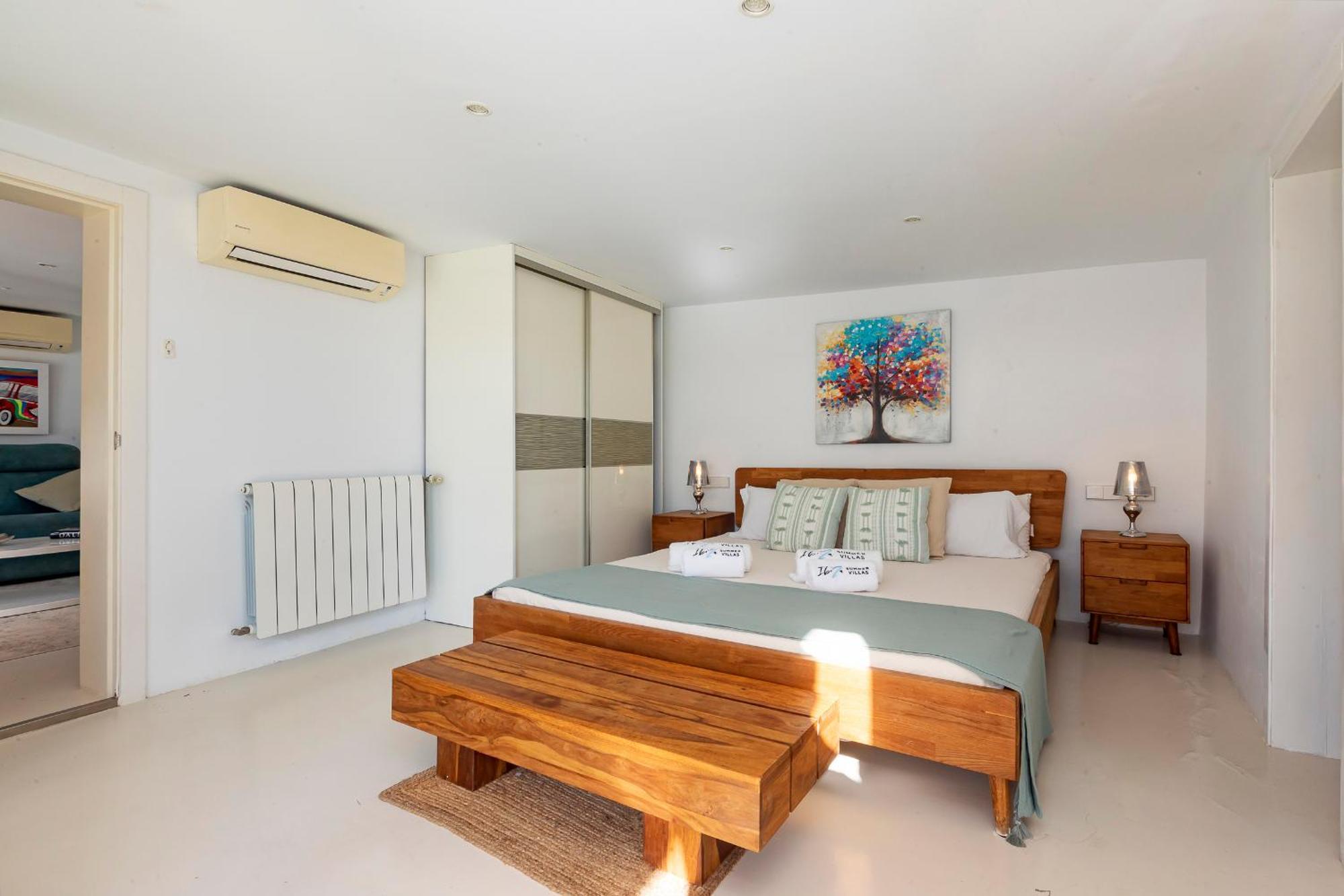 Villa Near Ibiza Town Sleeps 11 To 13 Guests Can Furnet Ngoại thất bức ảnh