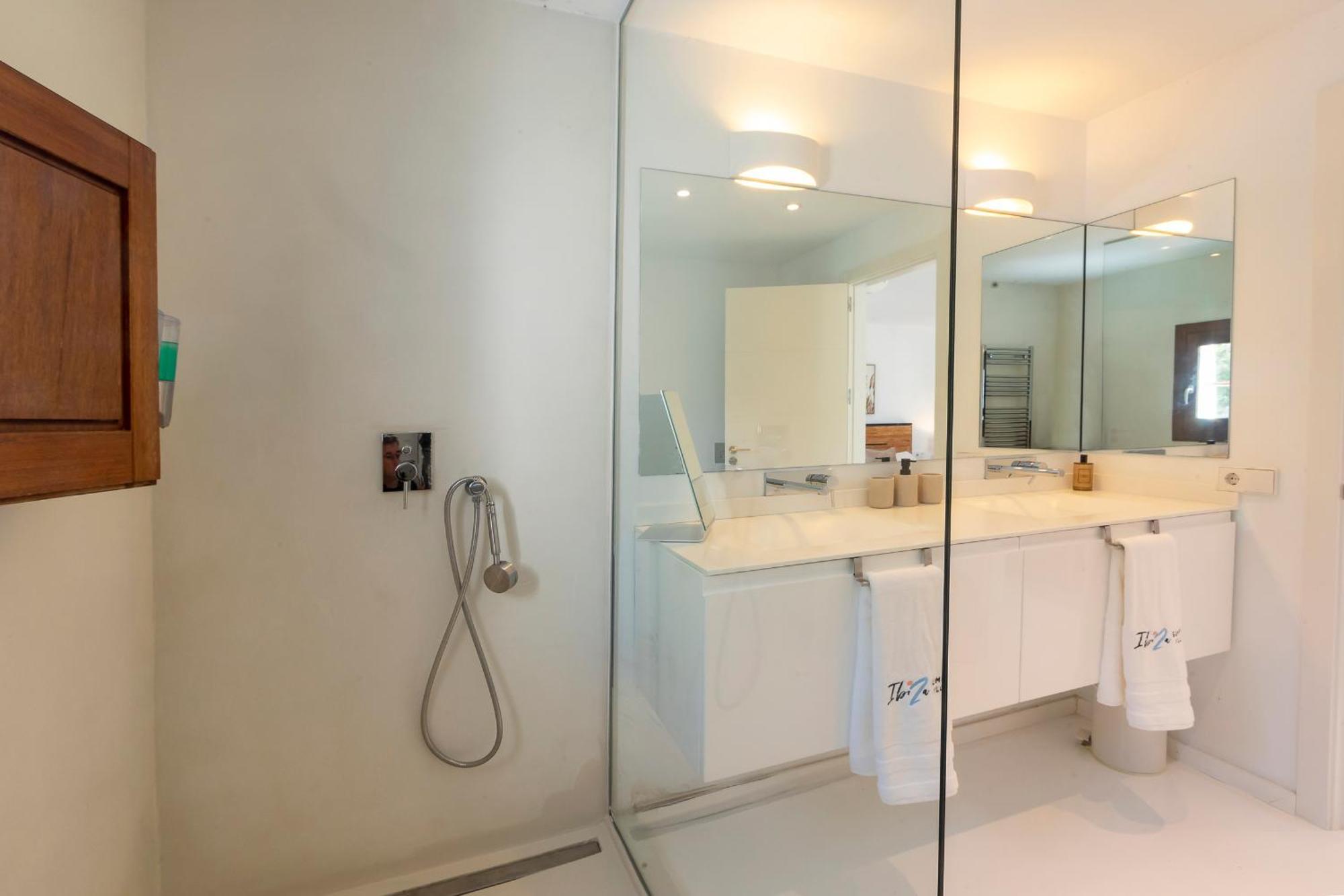Villa Near Ibiza Town Sleeps 11 To 13 Guests Can Furnet Ngoại thất bức ảnh