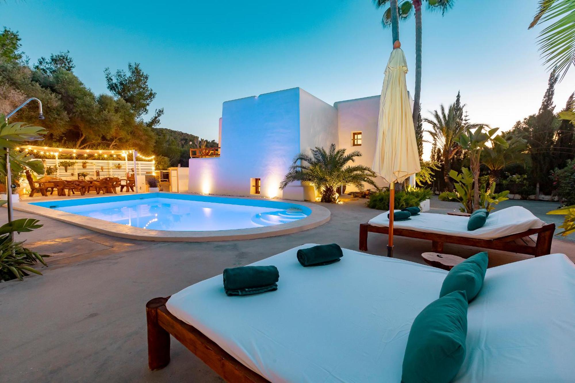 Villa Near Ibiza Town Sleeps 11 To 13 Guests Can Furnet Ngoại thất bức ảnh